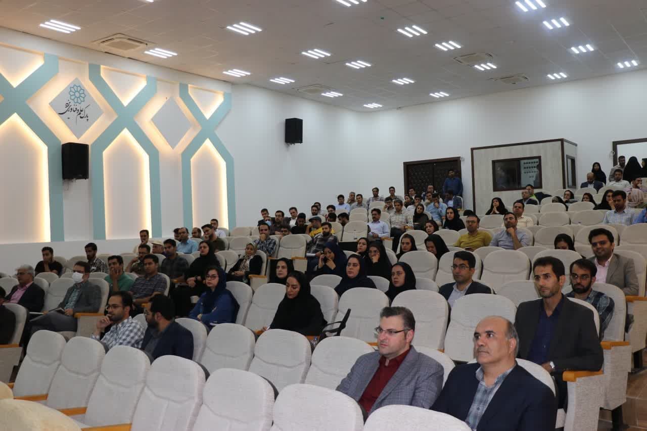 برگزاری نشست آشنایی کاربردی با حمایت های قانون جهش تولید دانش بنیان در یزد