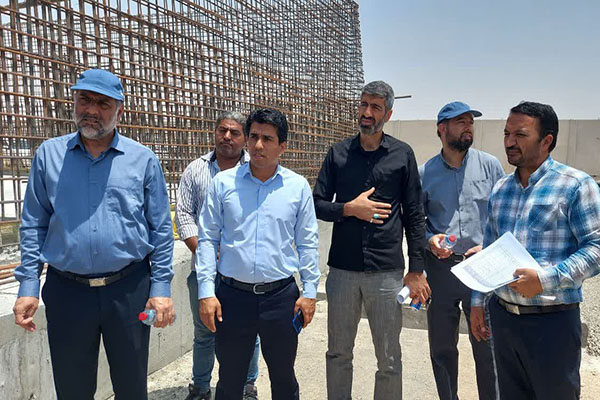 بررسی مشکلات طرح جهاد آبرسانی مجتمع آبرسانی بخش بهمن ابرکوه