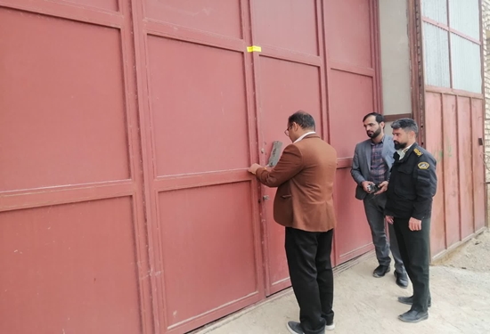 پلمپ یک واحد مرغداری صنعتی در ابرکوه