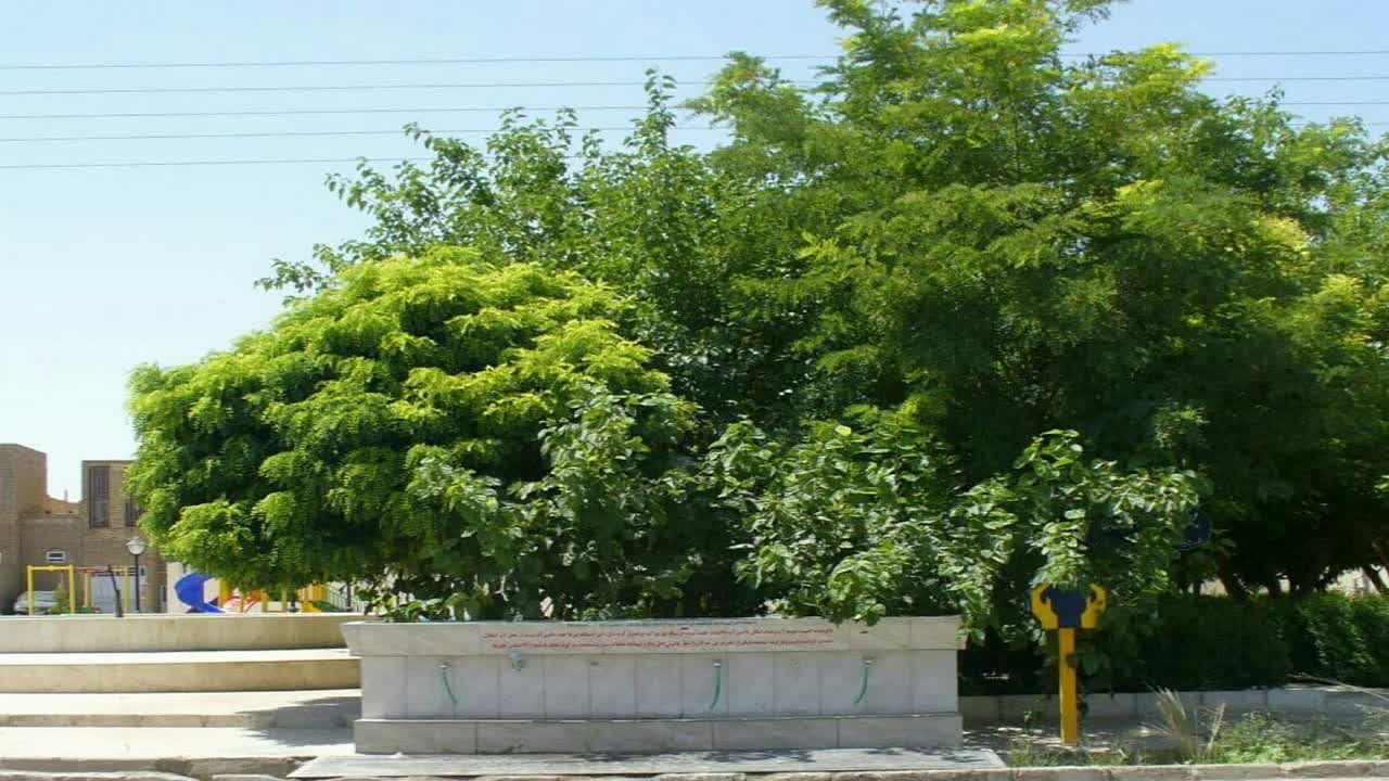 آب دستگاه های آب شیرین کن ۴۰ برابر گران‌تر، اما رایگان برای یزدیها