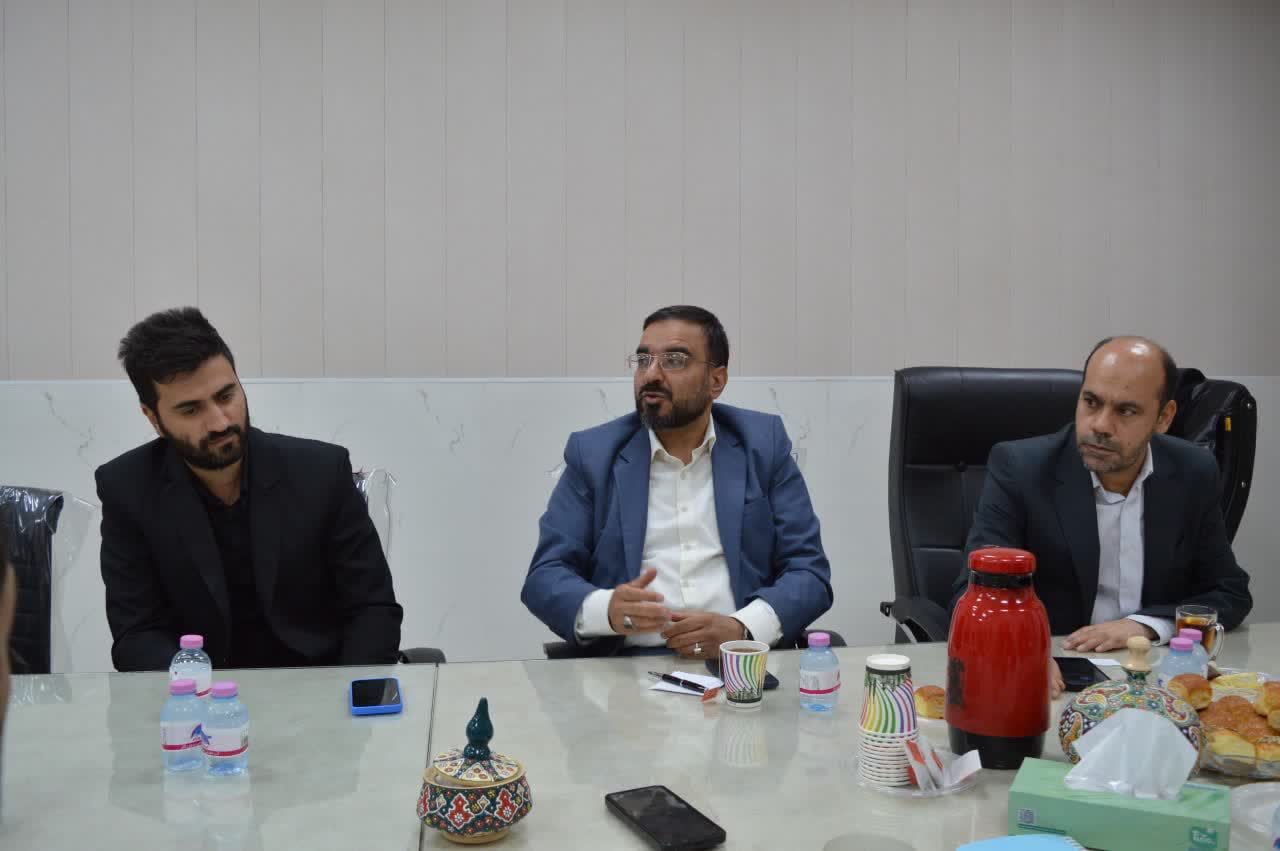 تقویت فرهنگ ورزشی و راه‌اندازی سمن‌های تخصصی در دستور کار دهیاران قرار گیرد