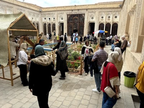 استقبال گردشگران داخلی و خارجی از موزه آب یزد