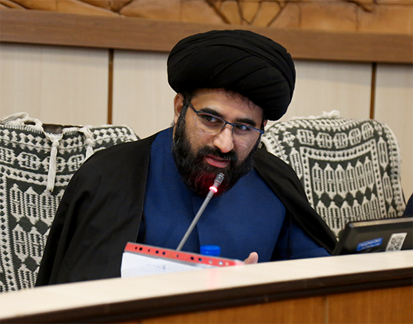 ضرورت مناسبسازی اماکن عمومی یزد برای سالمندان و معلولان