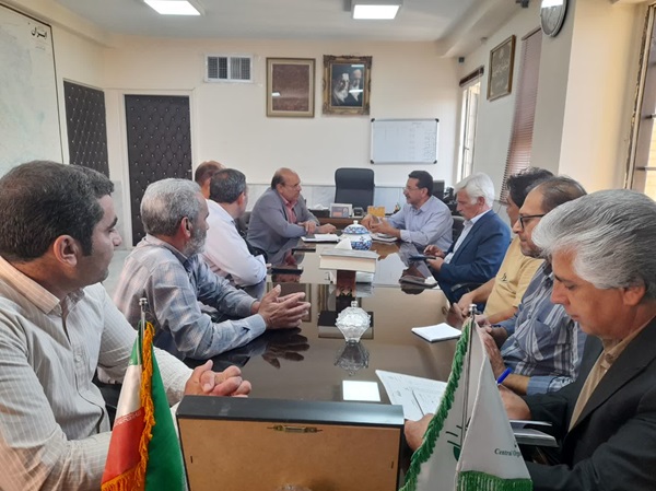 نشست ساماندهی شرکت تعاونی کشاورزی دامداران ابرکوه برگزار شد
