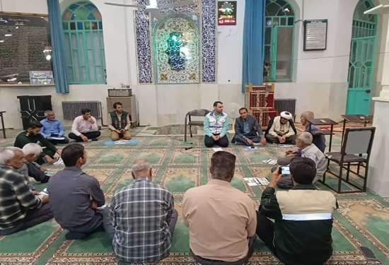 نشست آموزشی مقابله با تب کریمه کنگو در مروست برگزار شد