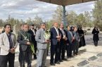 برگزاری مراسم غبارروبی گلزار شهدای انقلاب با حضور فرماندهان بسیج صنعت آب و برق یزد برگزاری مراسم غبارروبی گلزار شهدای انقلاب با حضور فرماندهان بسیج صنعت آب و برق یزد