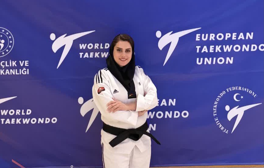 اعزام بانوی تکواندوکار یزدی به سمینار بینالمللی داوری ترکیه