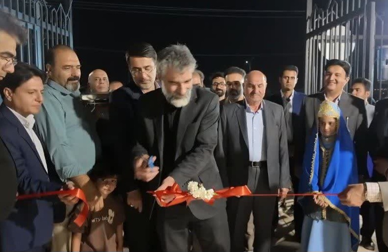 بوستان «مهر مالیات» در حمیدیا افتتاح شد؛ نمادی از بازگشت درآمدهای مالیاتی به رفاه شهری