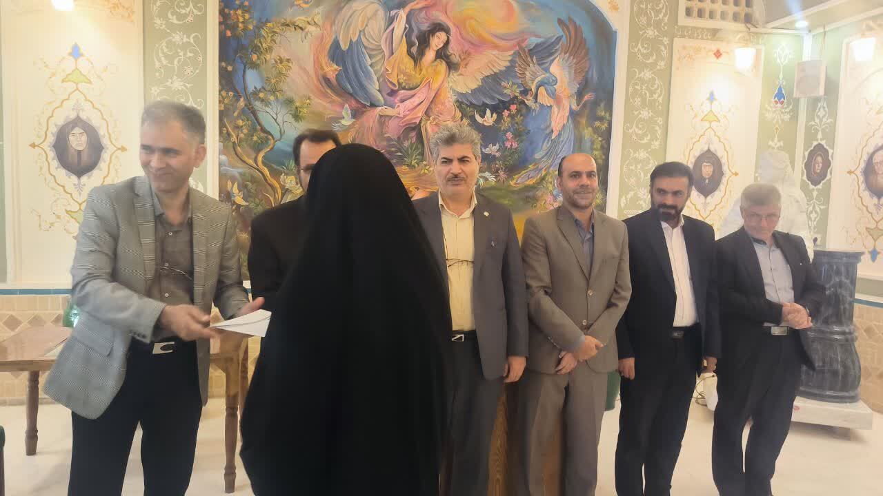 تجلیل از بهورزان؛ خادمان گمنام و اثرگذار سلامت در روستاهای یزد